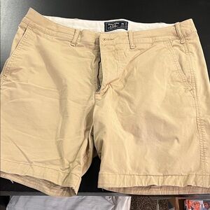 Abercrombie & Fitch Women's Tan Cargo Shorts